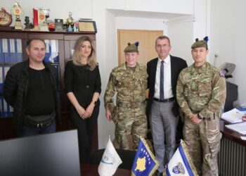 Kryetari dhe nënkryetarja e Sindikatës së Policisë së Kosovës, priten përfaqësuesit e KFOR-it britanik
