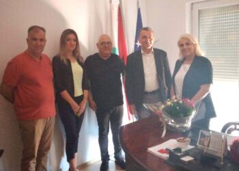 Kryetari i Sindikatës së PK-së, z. Imer Zeqiri dhe nënkryetarja znj. Edita Azemi, u prit në takim nga Kryetarja e FSSHK-së, znj. Tevide Imeri