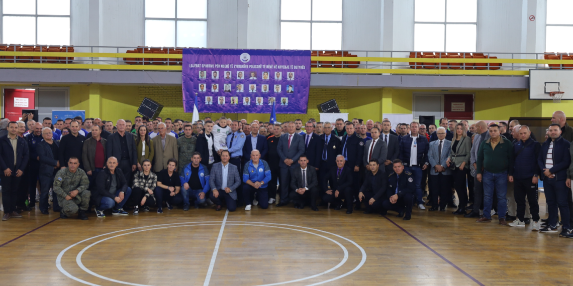 Sindikata e Policisë së Kosovës nderon 23 heronjtë e PK-së