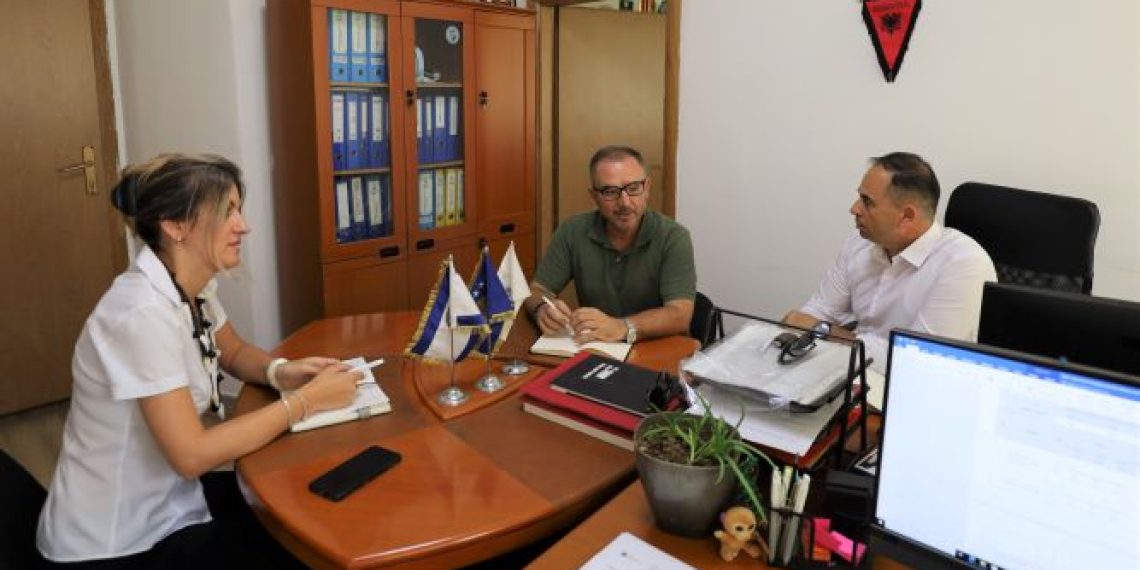 Sot më 25.06.2024 kryesia ekzekutive e Sindikatës së Policisë së Kosovës Nënkryetari z.Avdi Hoti dhe Nënkryetarja e dytë znj.Edita Azemi pritën në takim kryetarin e Bashkimit të Sindikatave të Pavarura të Kosovës z.Atdhe Hykolli