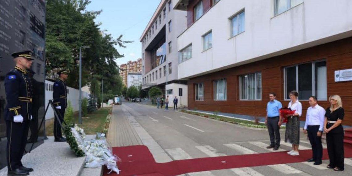 Nderim dhe Përulje për Heronjtë e Policisë së Kosovës