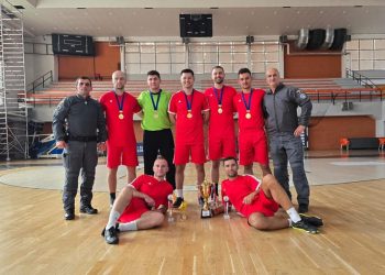 Në datën 26 tetor 2024, në Qendrën Sportive “Sezai Surroi” në Prizren, Sindikata e Policisë së Kosovës përfundoi turneun sportiv në nderim të 23 heronjve të Policisë së Kosovës që kanë dhënë jetën në krye të detyrës. Ky turne, që filloi më 25 tetor, përfshiu gara në futboll, shah dhe shenjëtari, ku ekipet policore treguan një performancë të shkëlqyer.